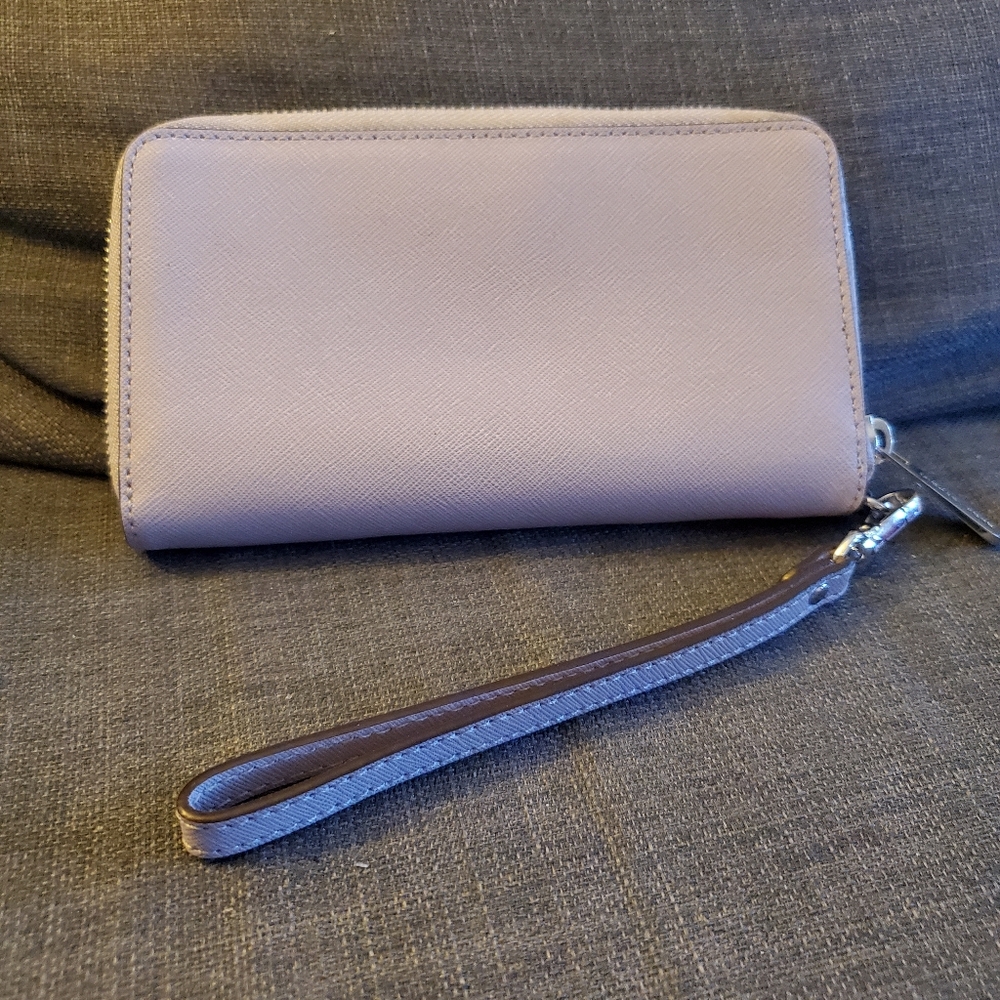 Michaels Kors Leather Wristlet Wallet - Picture 2 of 9